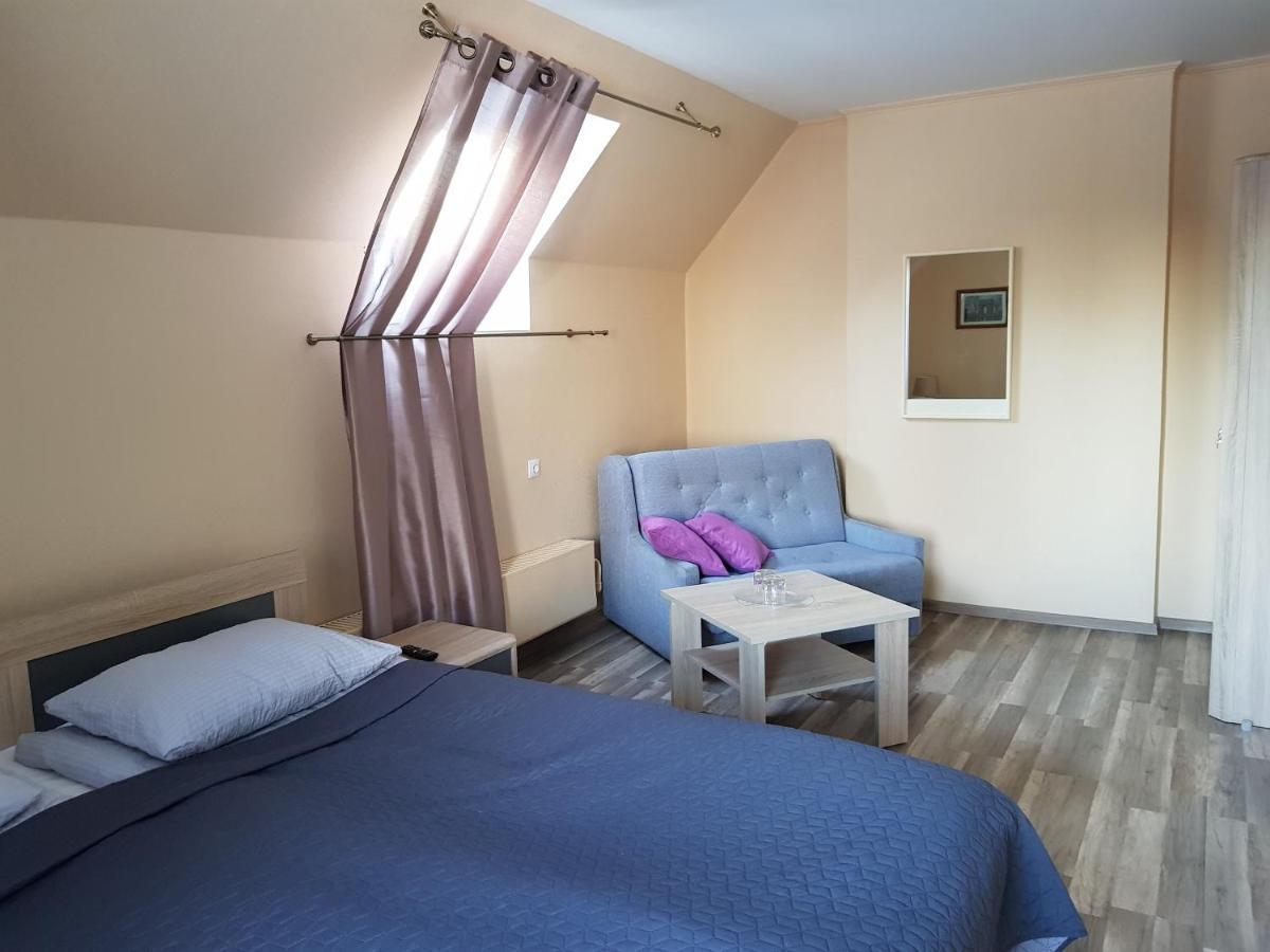 Hotel Melturi Zewnętrze zdjęcie